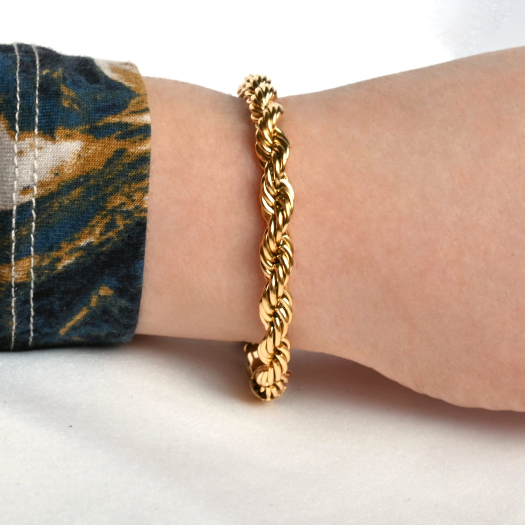 Twisted Chain Bracelet