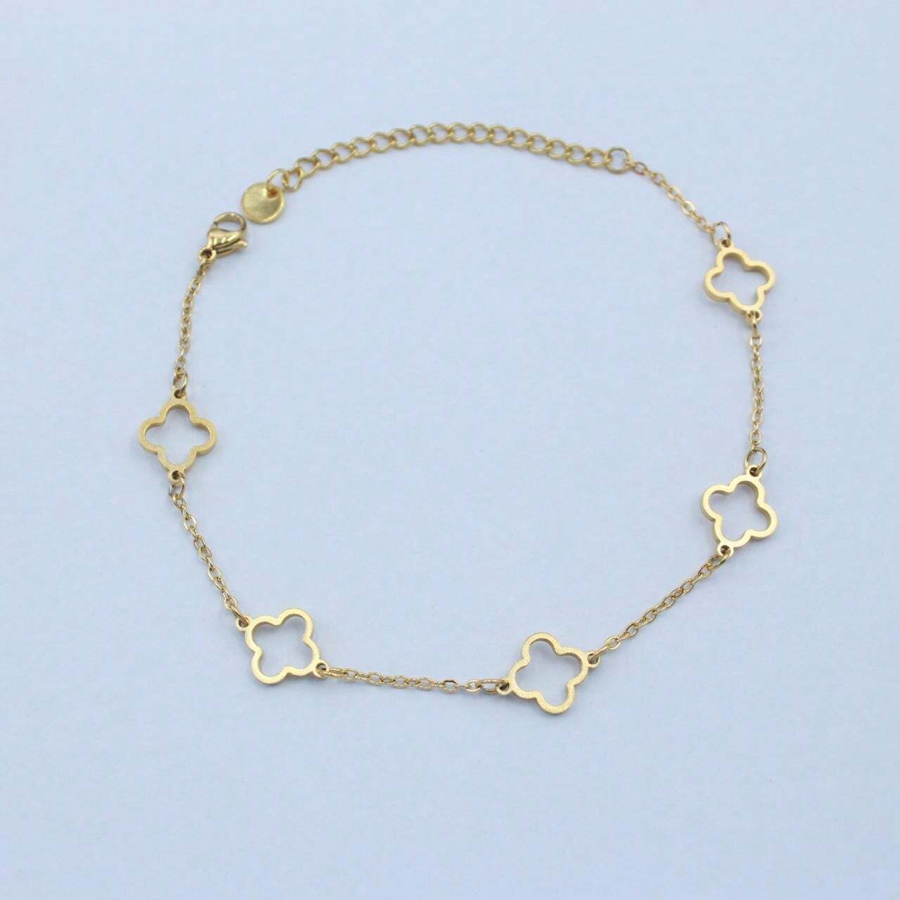 Clover Hollow Flower Bracelet