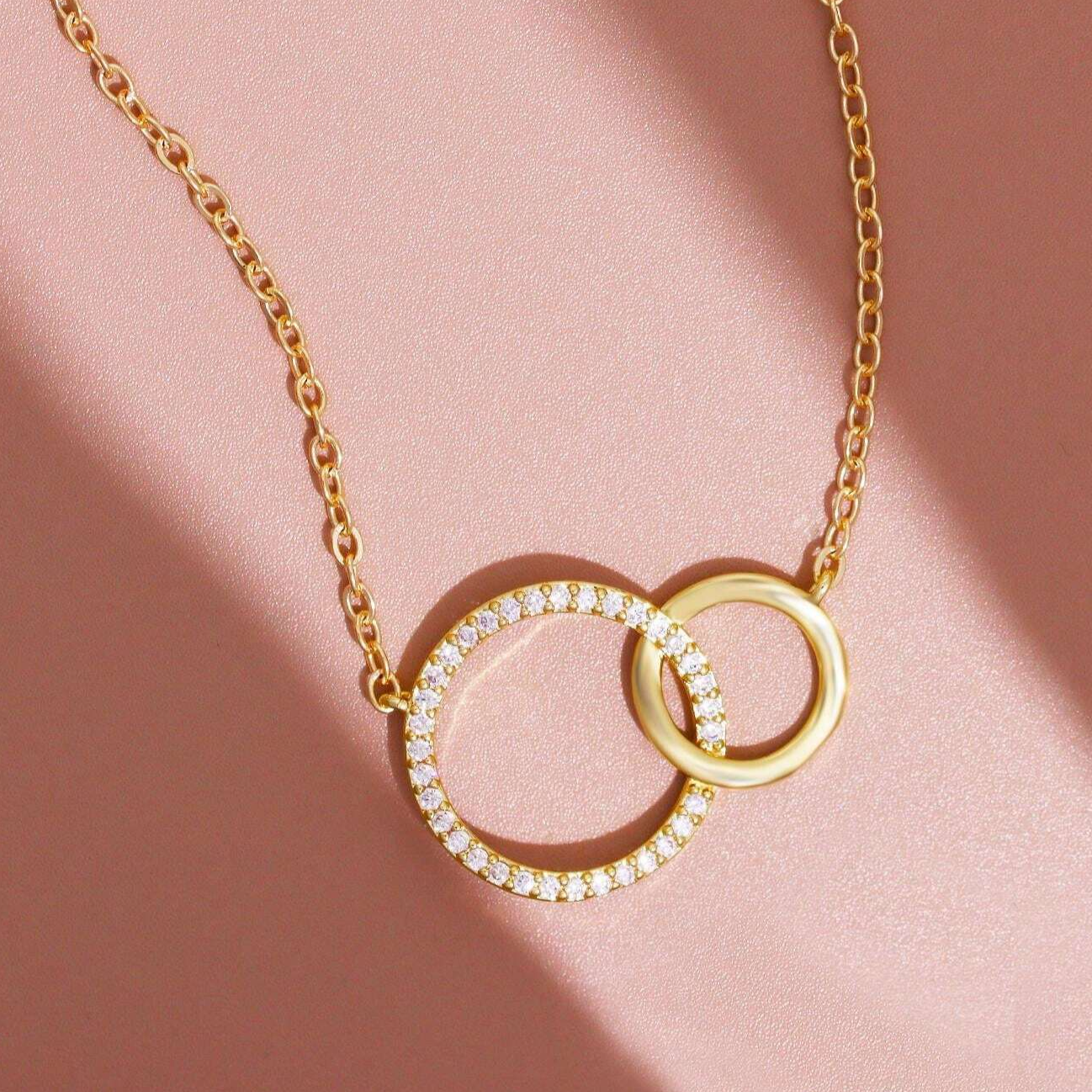 Circle Pendant Necklace