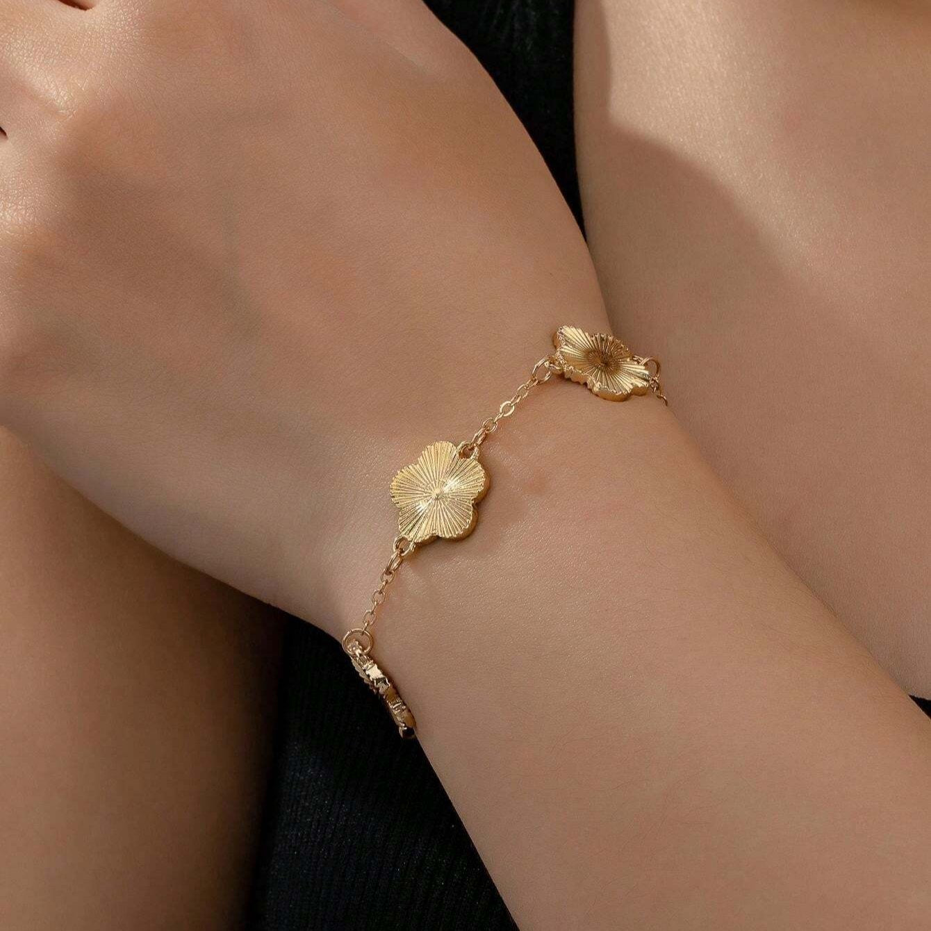 Vintage Clover & Floral Bracelet