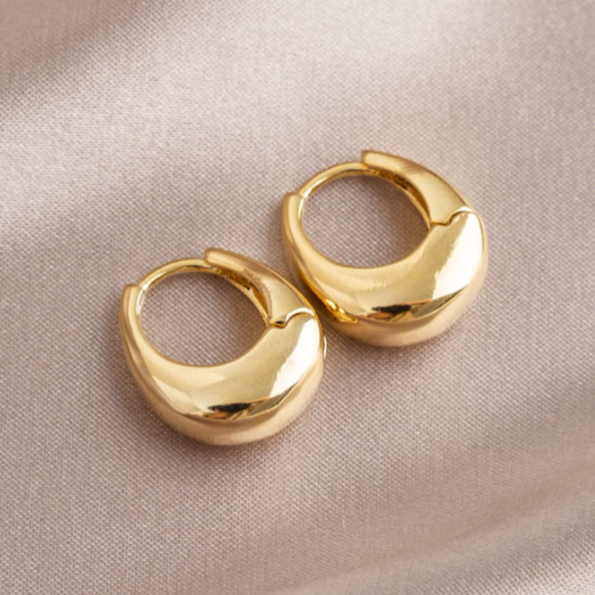 Oval Simple Hoop Earrings
