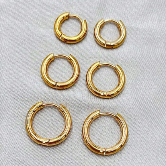 Minimalist Hoop Set