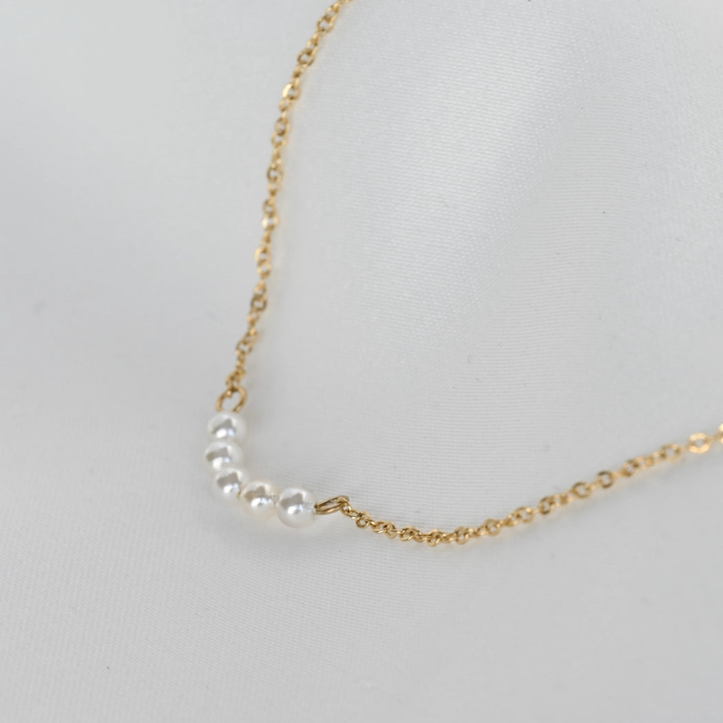 Pearl Chain Choker - Dainty Pearl Bar Necklace