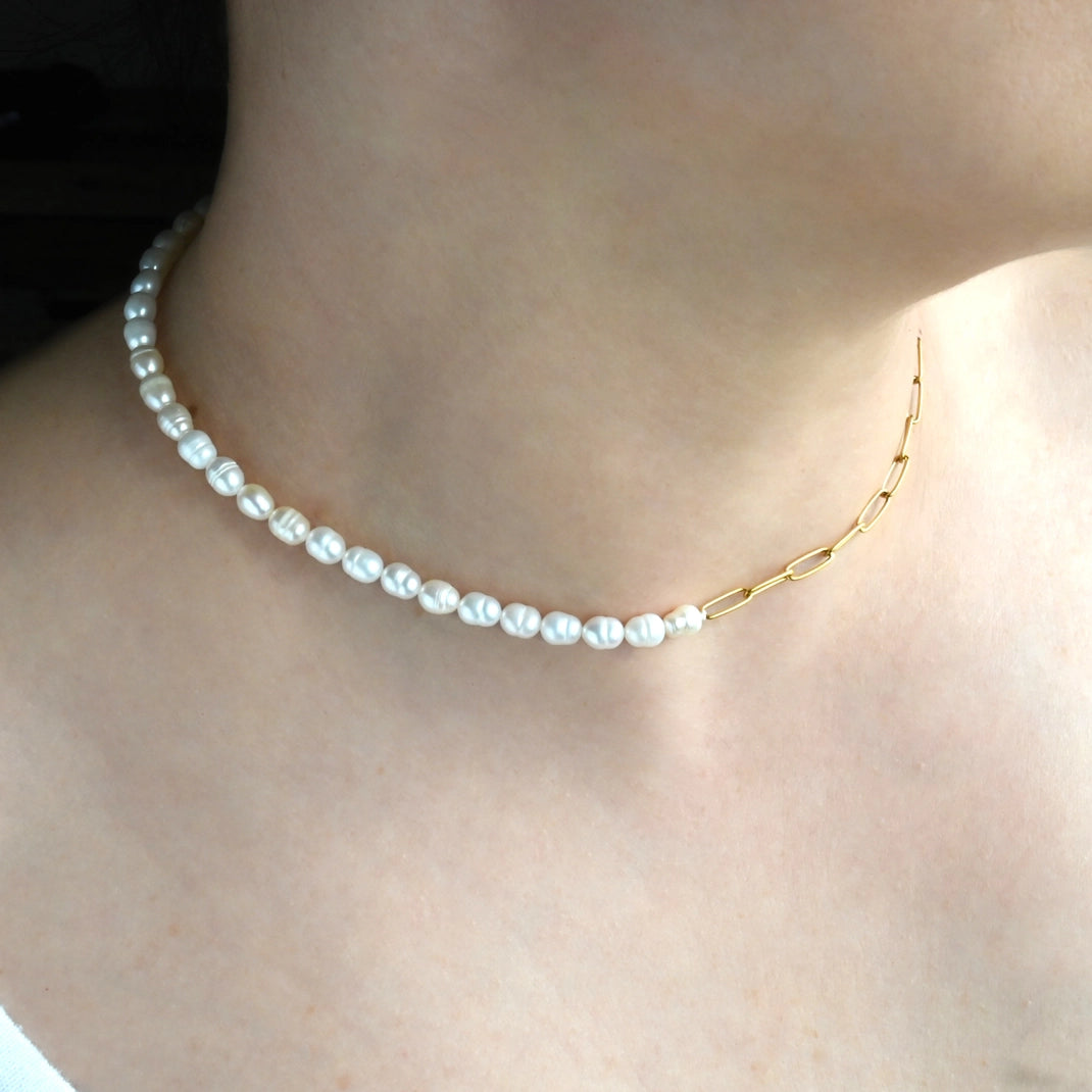 Pearl Toggle Necklace - Half Paperclip Half Pearl Necklace