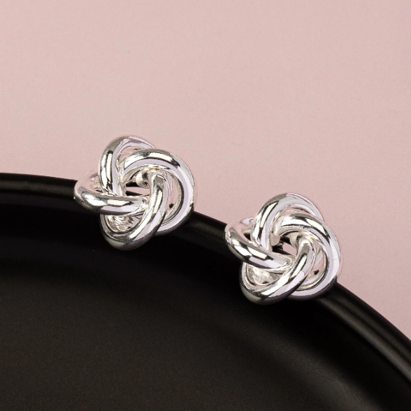 Twist Design Stud Earrings