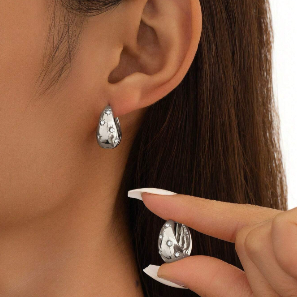 Eight-Pointed Star Shaped Stud Earrings