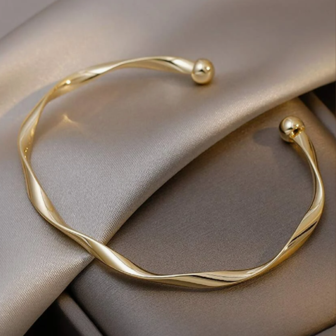 Twist Design Cuff Bangle  Yellow Gold/one-size